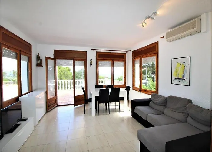 Apartamento In Playa De Pals Near *